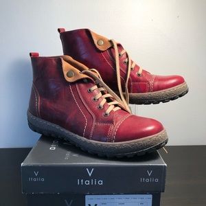 V-Italia Women’s red leather boots size 40